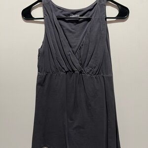 Women's Sleeveless Gray Top